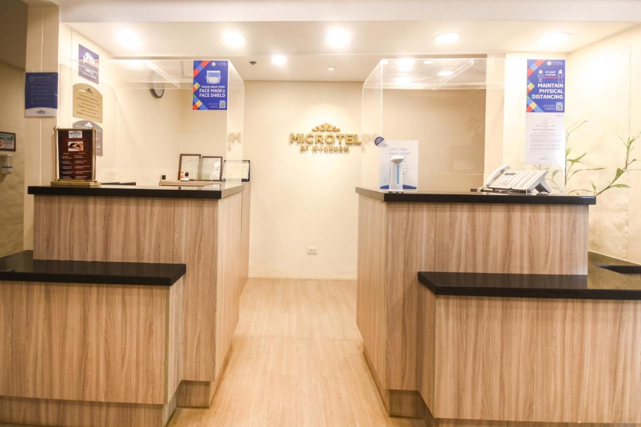 Microtel By Wyndham Boracay Balabag  Exteriör bild