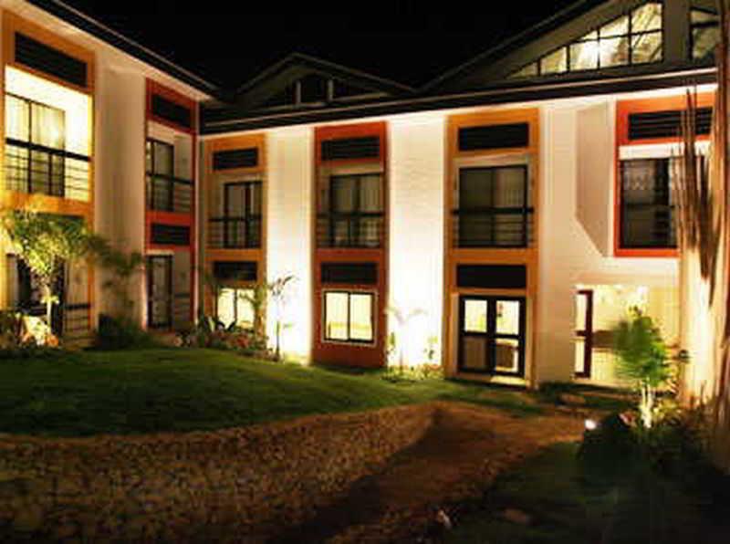 Microtel By Wyndham Boracay Balabag  Exteriör bild