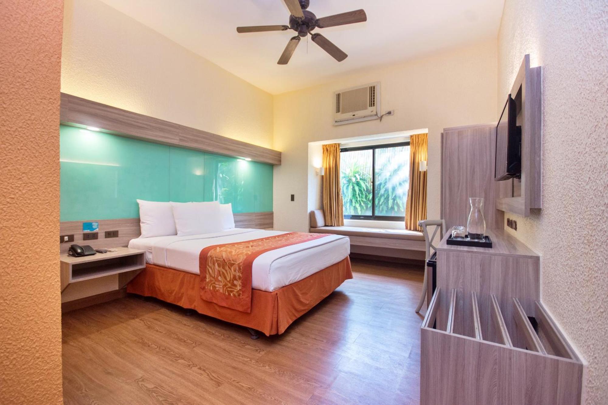 Microtel By Wyndham Boracay Balabag  Exteriör bild