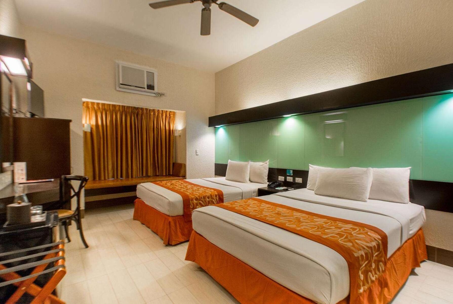 Microtel By Wyndham Boracay Balabag  Exteriör bild