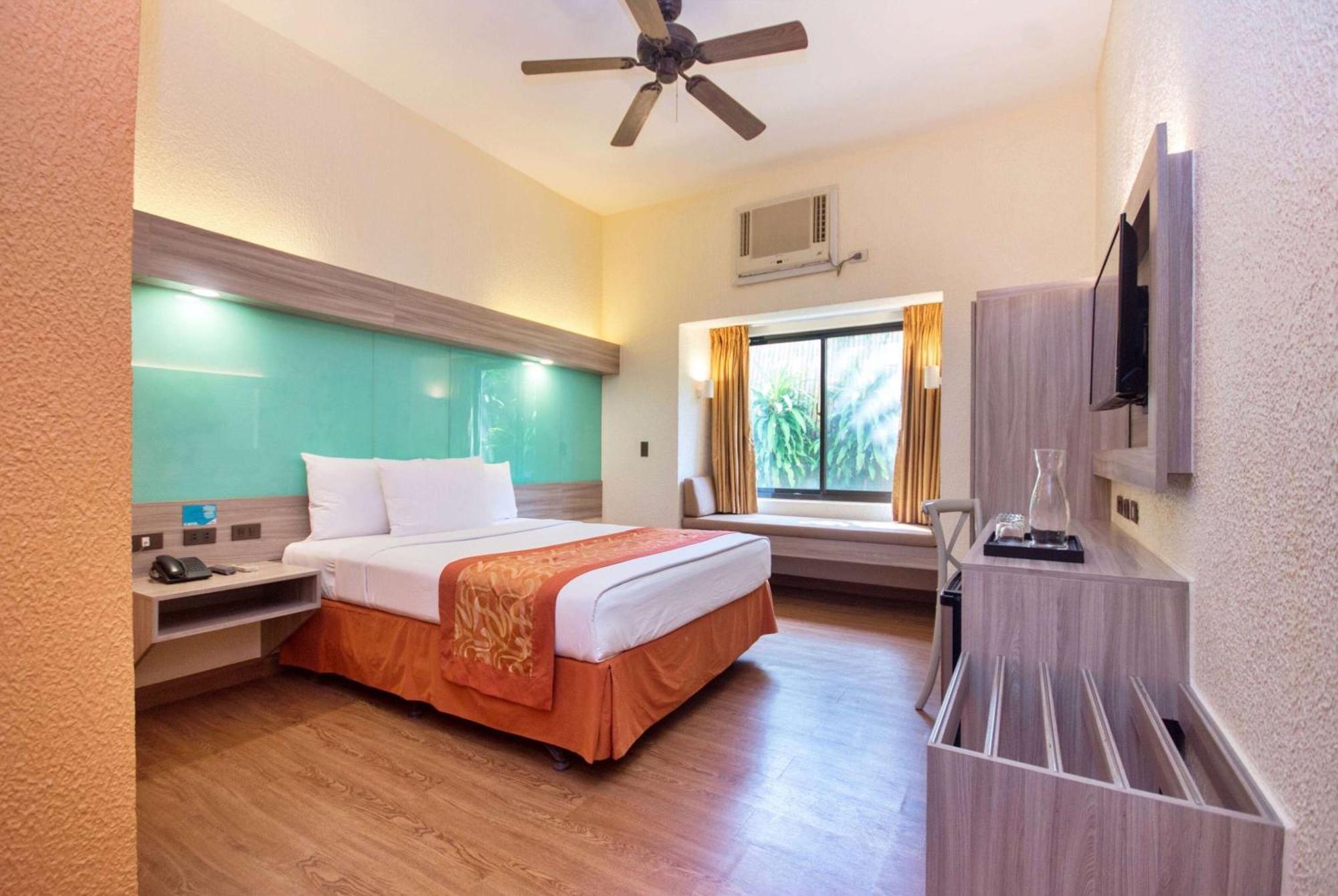 Microtel By Wyndham Boracay Balabag  Exteriör bild
